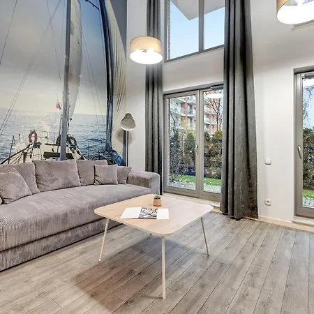Waterlane Riverside Spa, Pool & Gym By Downtown Apartments Danzica Esterno foto