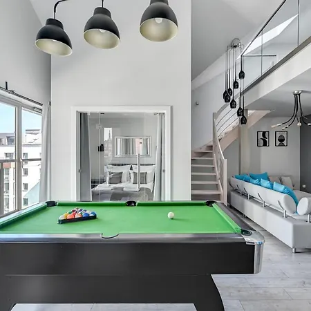 Waterlane Riverside Spa, Pool & Gym By Downtown Apartments Danzica Esterno foto