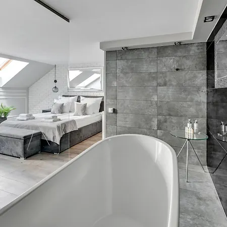 Waterlane Riverside Spa, Pool & Gym By Downtown Apartments Danzica Esterno foto