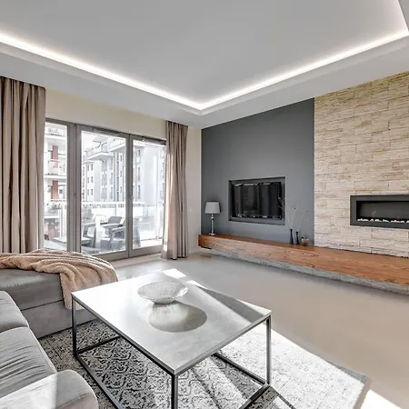 Waterlane Riverside Spa, Pool & Gym By Downtown Apartments Danzica Esterno foto