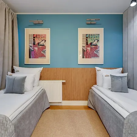 Waterlane Riverside Spa, Pool & Gym By Downtown Apartments Danzica Esterno foto
