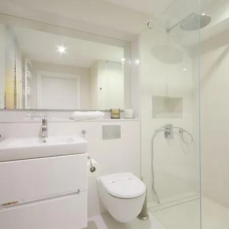 Waterlane Riverside Spa, Pool & Gym By Downtown Apartments Danzica Camera foto