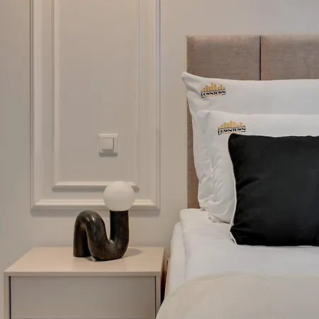 Waterlane Riverside Spa, Pool & Gym By Downtown Apartments Danzica Esterno foto