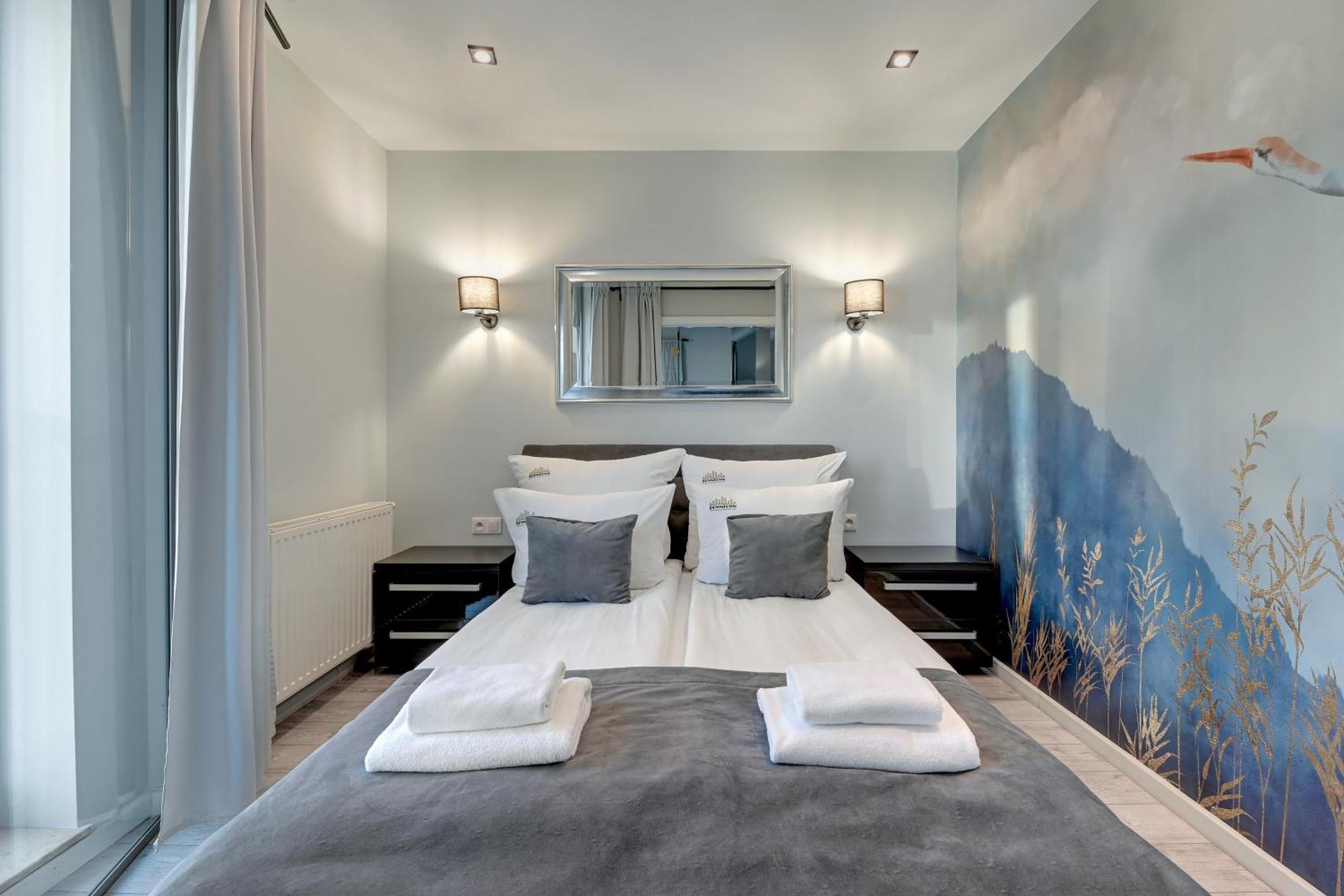 Waterlane Riverside Spa, Pool & Gym By Downtown Apartment *