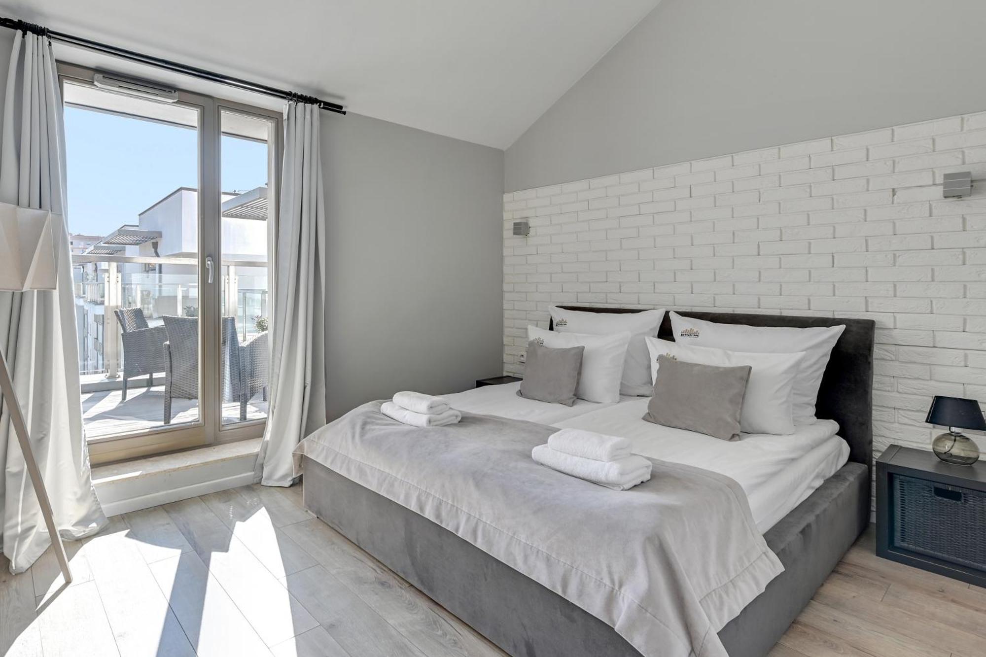 Waterlane Riverside Spa, Pool & Gym By Downtown Apartment *