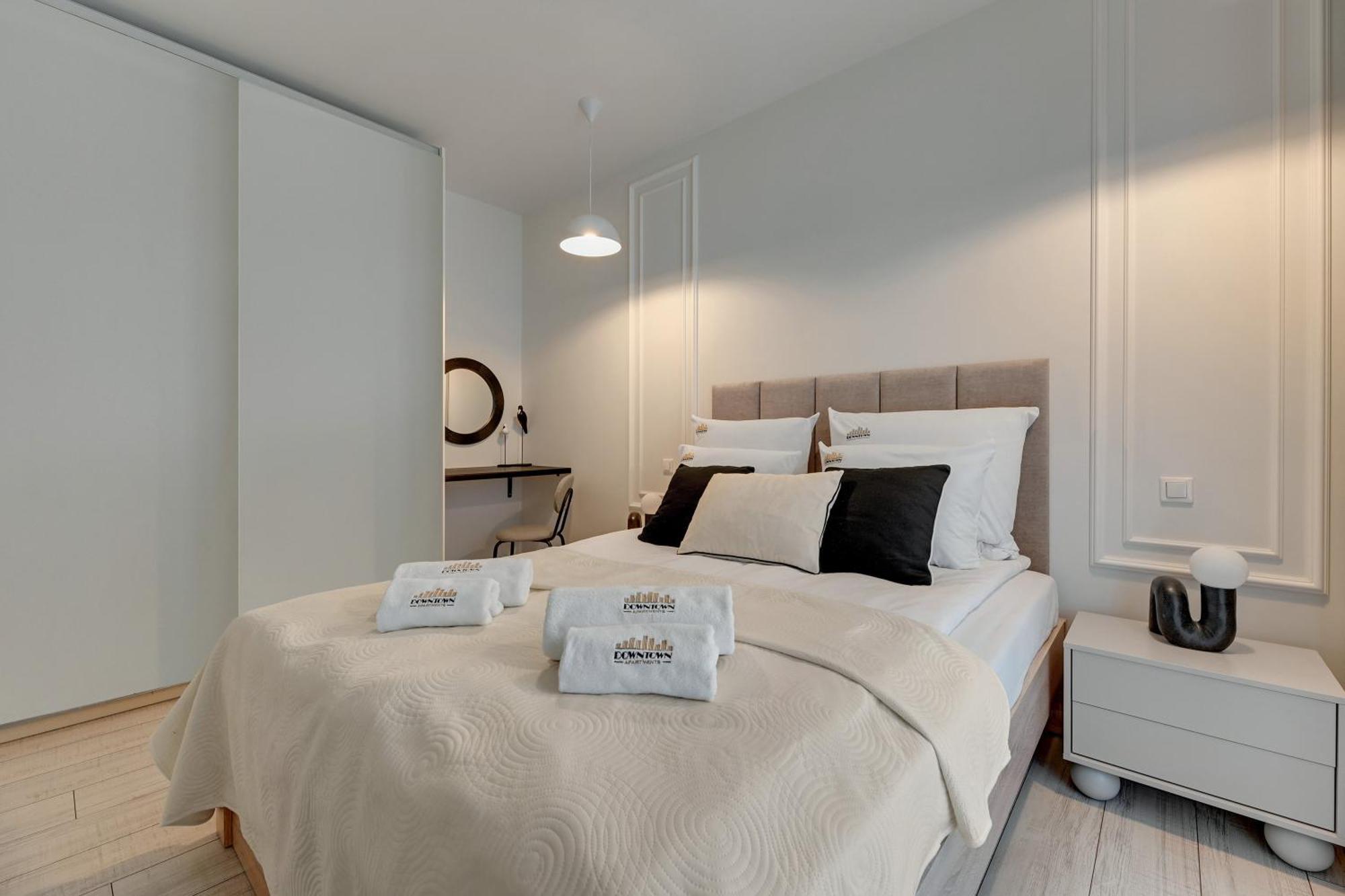 Waterlane Riverside Spa, Pool & Gym By Downtown Apartment *